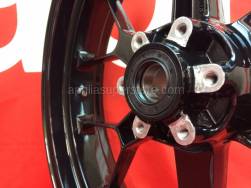 Aprilia - Front wheel, black - Image 3